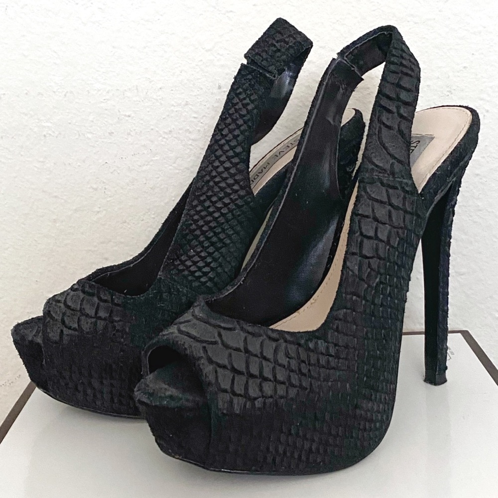 Steve Madden Black Snake Skin Peep Toe Stilettos
